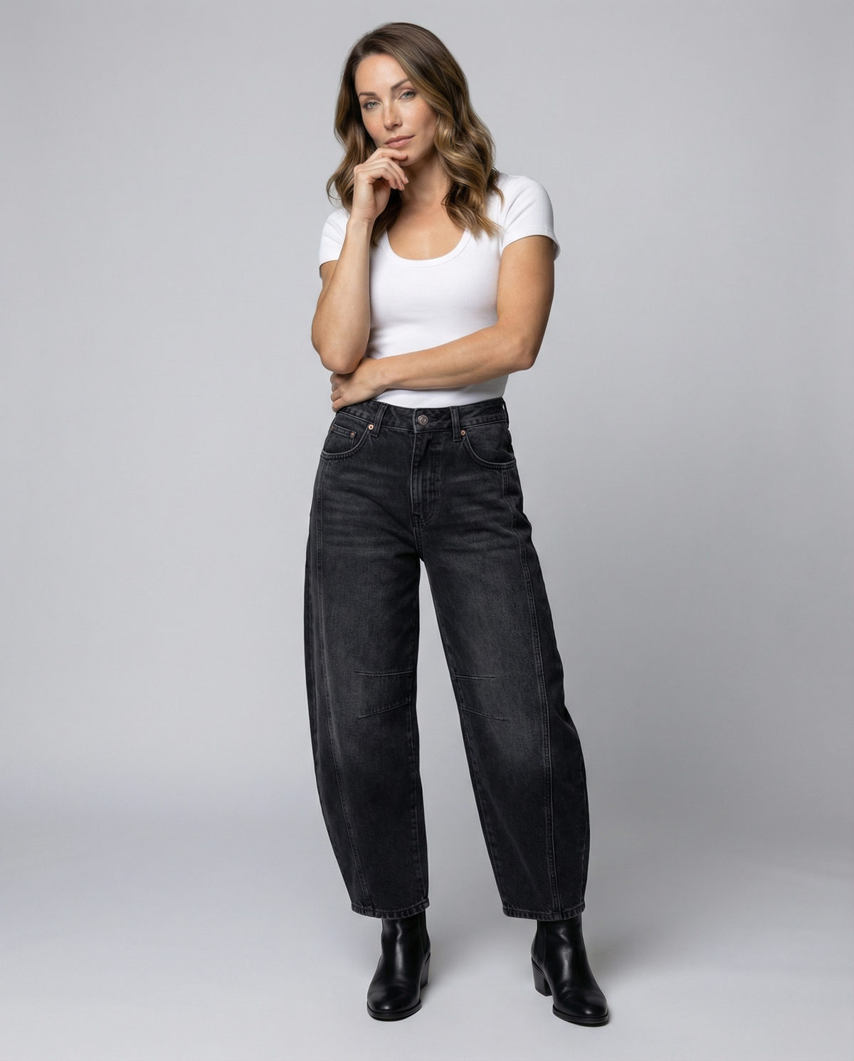 Stalluxe | Trendige Barrel Jeans Damen Schwarz