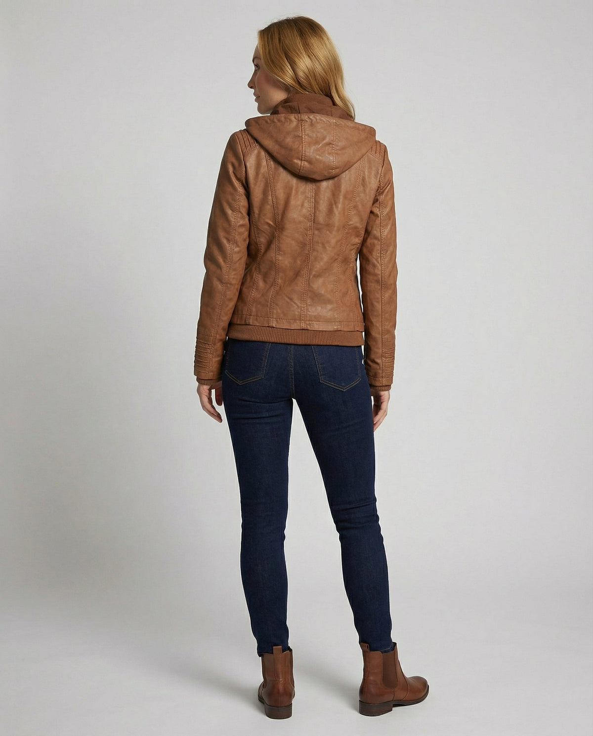 Stalluxe | Wetterfeste Damenjacke Kapuze