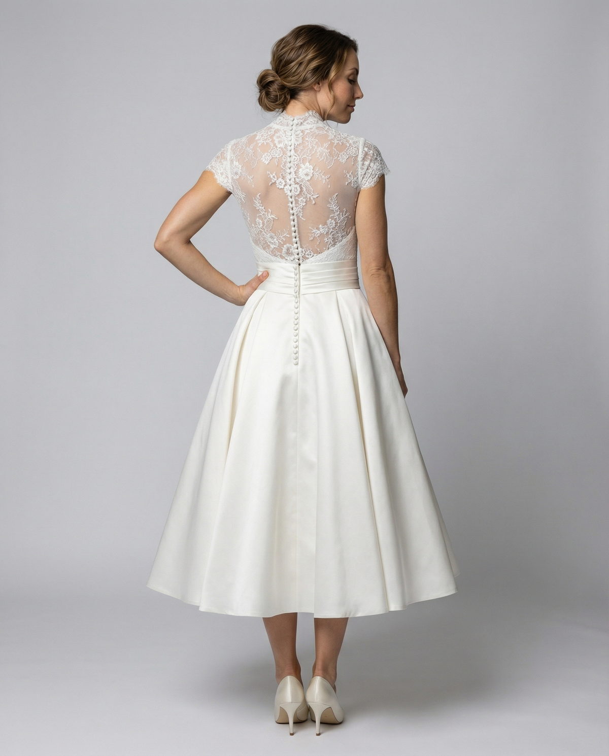 Stalluxe | Romantisches Spitzen Hochzeitskleid