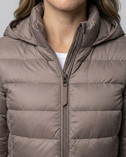 Stalluxe | Ultraleichte Daunenjacke Damen